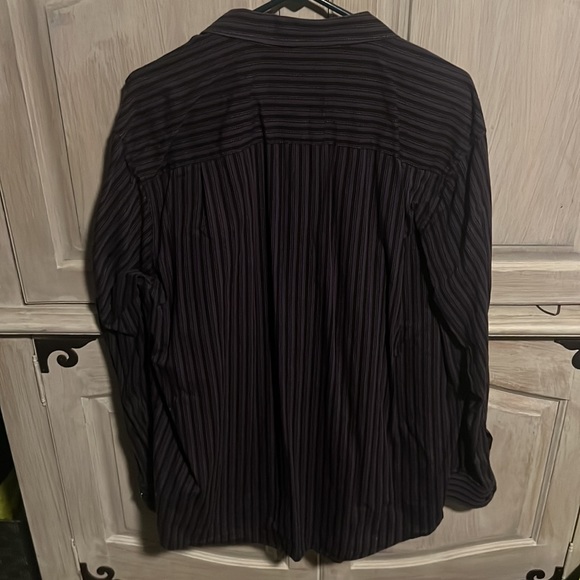 Husband doesn’t wear shirt. - Picture 3 of 3